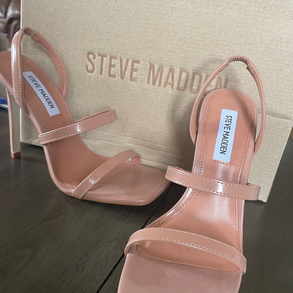 Steve Madden Women's Tan Heeled Sandals